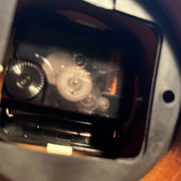 Fossil Mantel Desk Clock WWII Fighter Plane P-47 Thunderbolt Wooden Body AA Batt - Picture 10 of 12